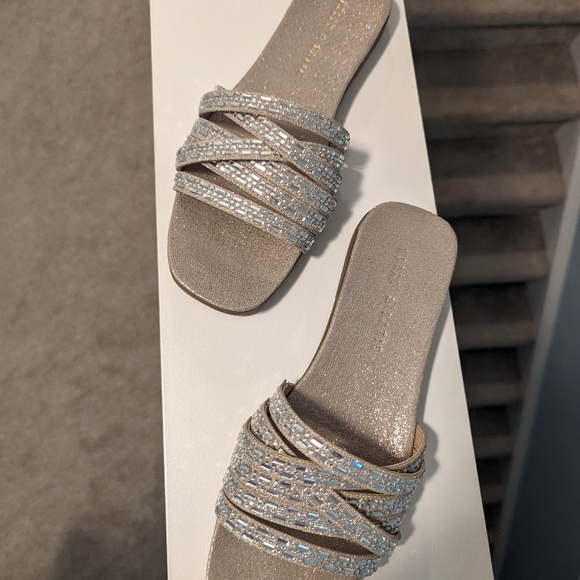 Kelly & Katie sandals - Picture 2 of 6